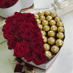 Red and Candy Love - ART Flowers LA