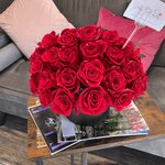 Red Lovely Box - ART Flowers LA