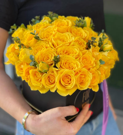 Yellow Heart - ART Flowers LA