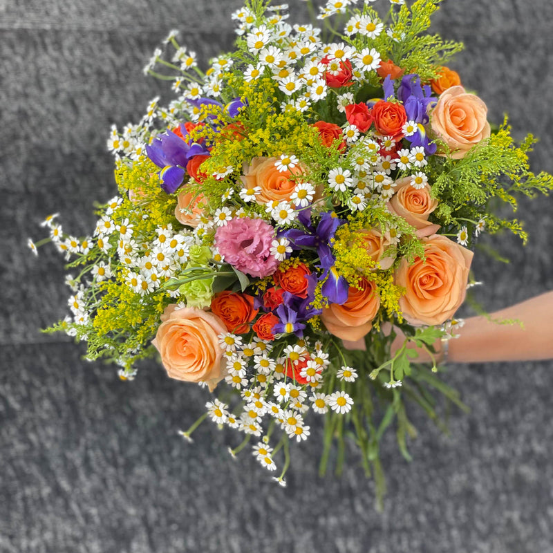 Daisy Spring Bouquet - ART Flowers LA