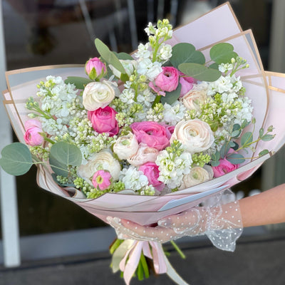 Simple Elegance - ART Flowers LA